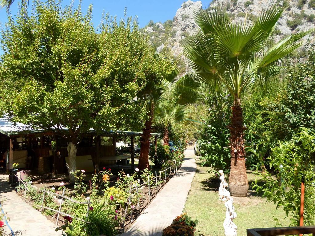 Hotel Oran Pansiyon Agac Evler Çıralı Exteriér fotografie